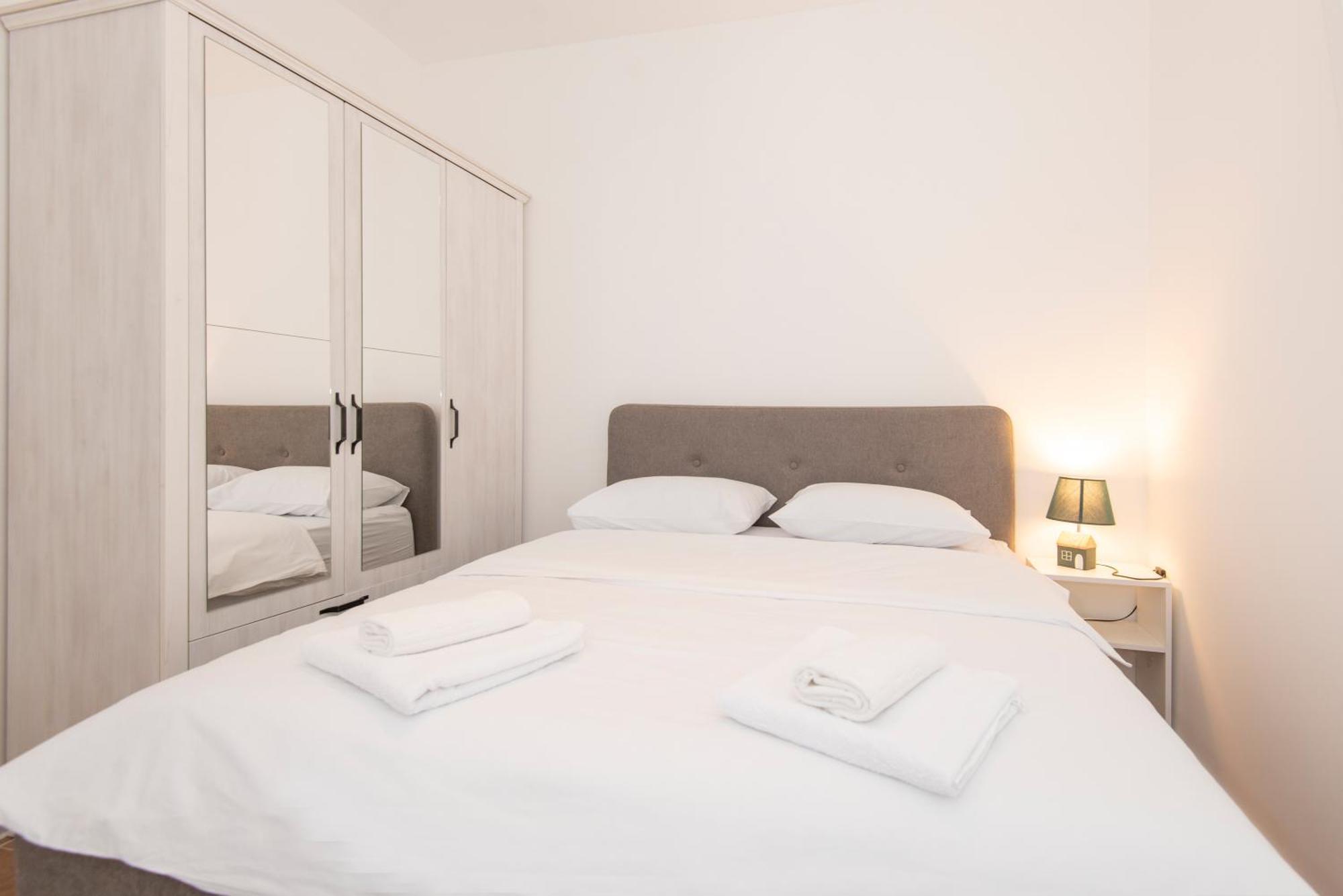 Al Mare Apartments Kotor Bagian luar foto