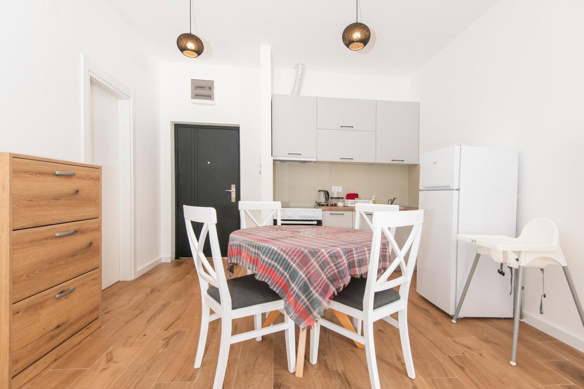 Al Mare Apartments Kotor Bagian luar foto